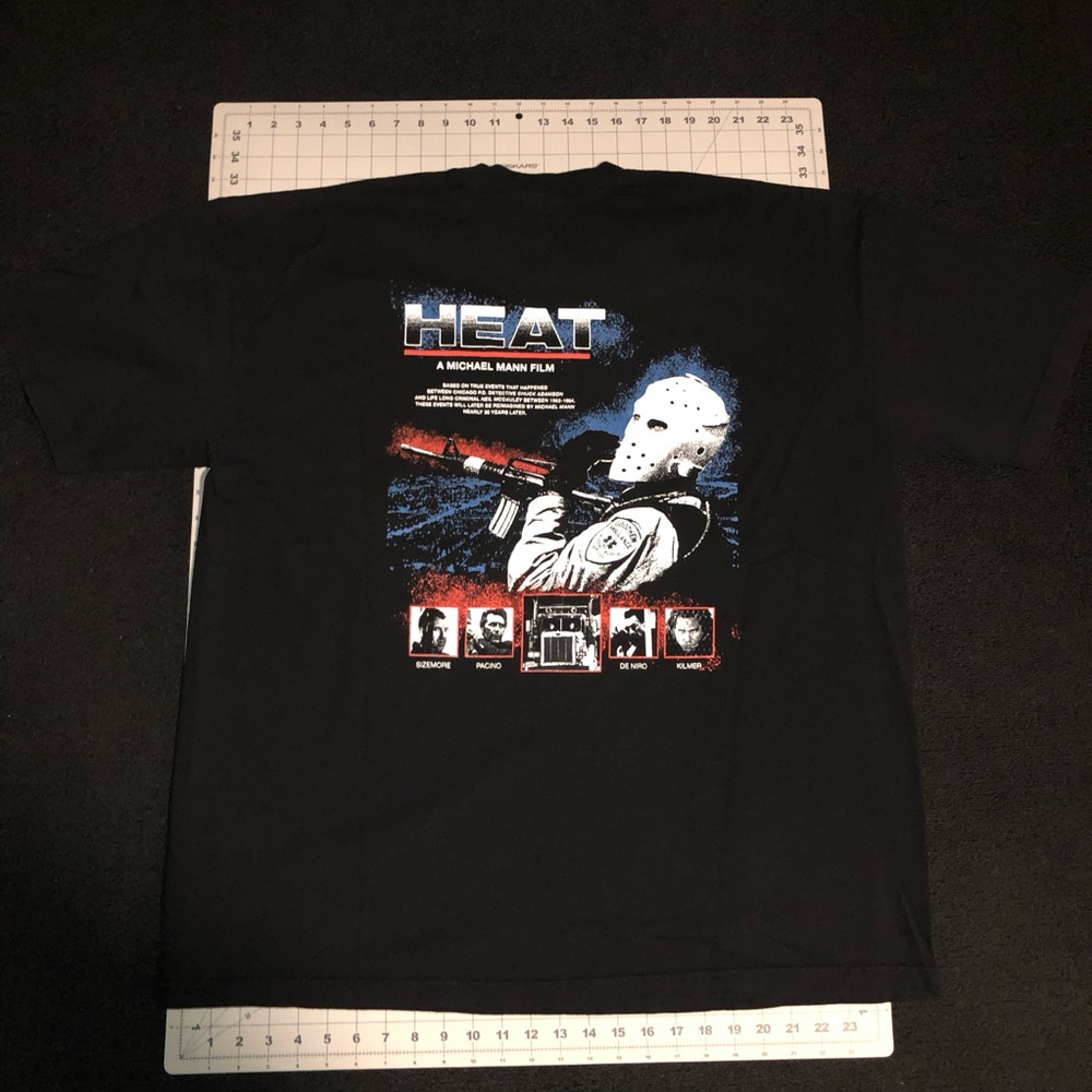 Heat (movie). Size XXL. Black. Heavyweight Cotton Short Sleeve Shirt.